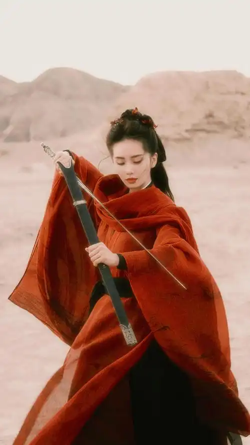 一袭红衣执剑好期待刘诗诗的侠女任如意啊