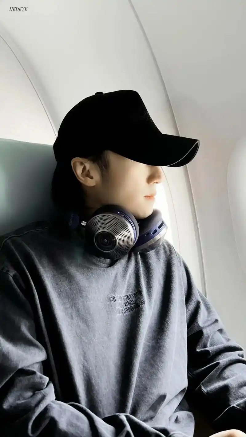 谢霆锋 #完美侧颜杀 #我的追星日记 喜欢你这件事,是我心 - 抖音