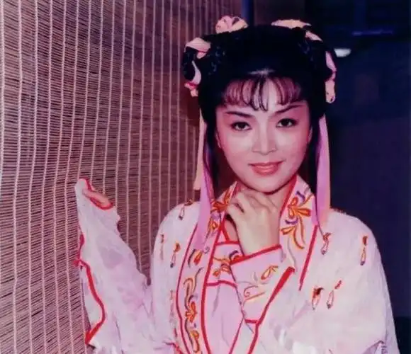 陈玉莲80年代金庸剧女神发哥华仔都喜欢的女人