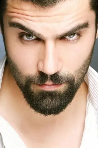 杜鲁多满脸胡须背后藏着什么想变形象或转运皆无好评