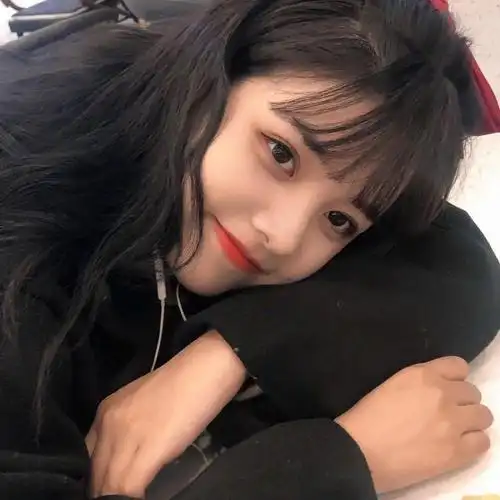 女生气质可爱头像精选 阳光照耀的时刻