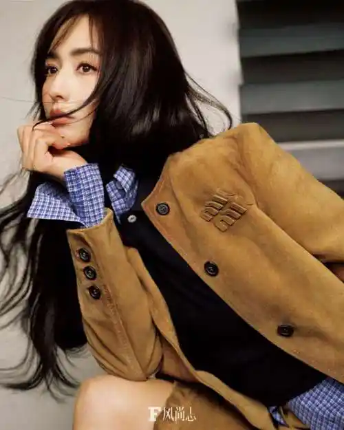 佟丽娅风尚志四月刊封面##佟丽娅美拉德造型##时尚新封面