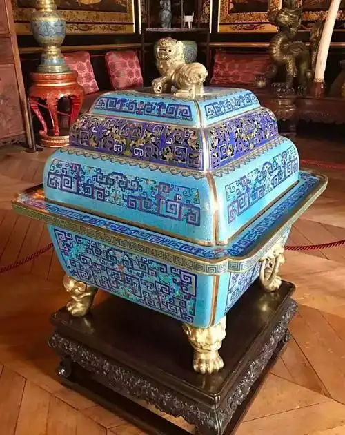 圆明园被抢文物身在何处:法国人为此造宫殿 3万国宝堆满了屋