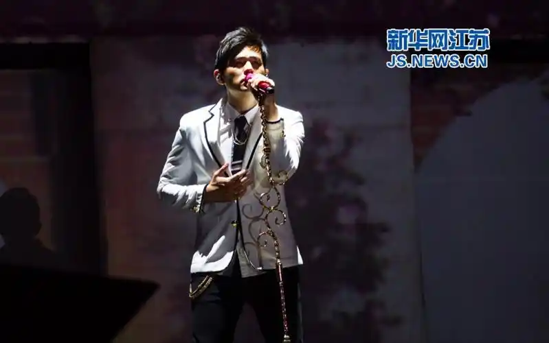 周杰伦2015年最卖力的一个现场 高音还是年轻的感觉啊