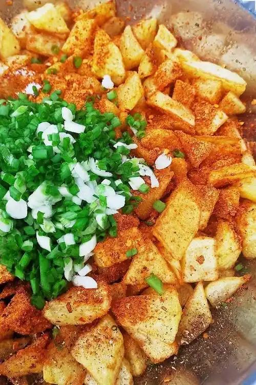 到了云南和贵州,没有人能对土豆说"不"!