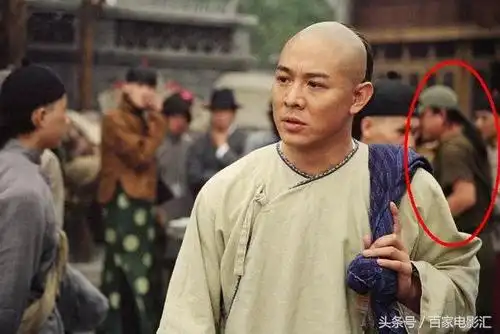 影视剧穿帮镜头 导演智商太低太搞笑