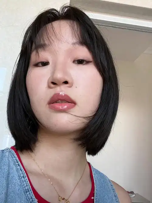 新发型新自拍05