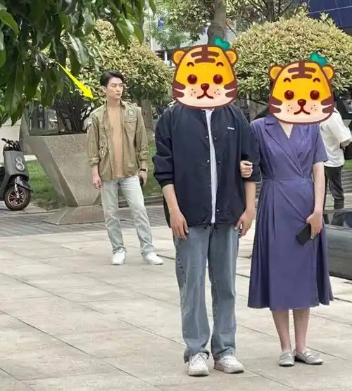 35岁陈晓新剧路透,额纹抢镜,眼纹夸张,和《云襄传》中反差大_身高