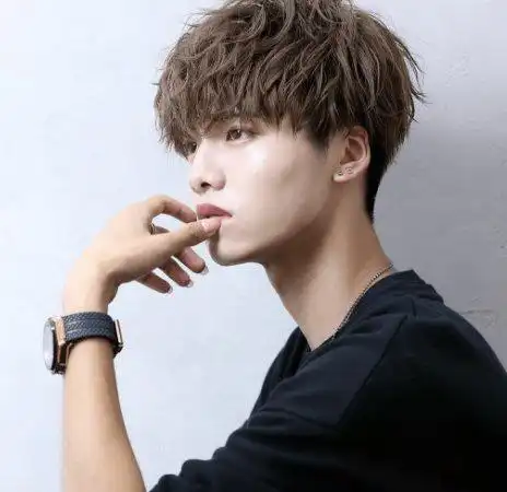 男生不同脸型做什么烫发好看_发型设计_帅哥发型网