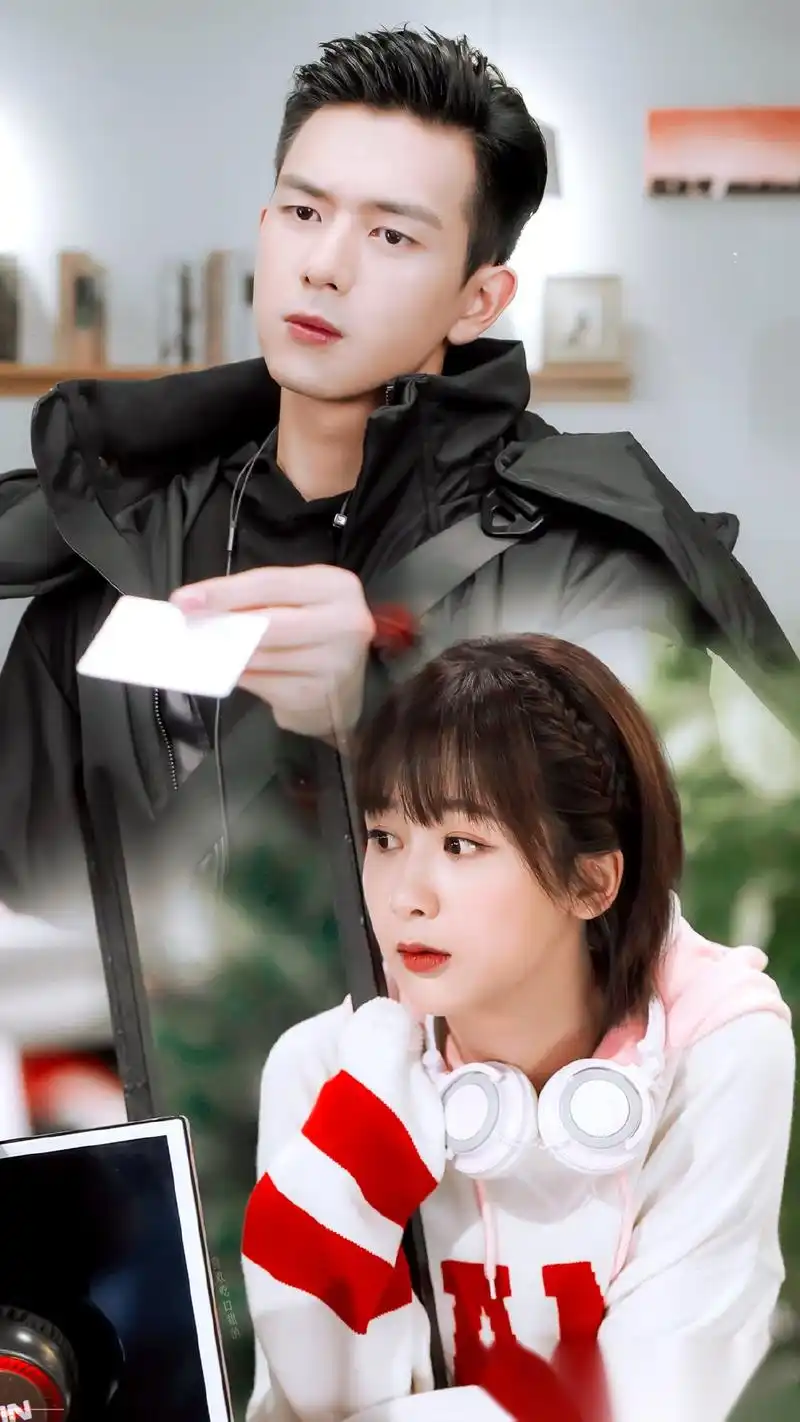 杨紫还真是和谁搭戏都有cp感,之前是和邓伦现在是李现,演技好棒,演