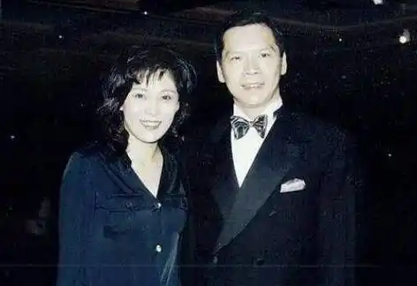 向华强:陈岚是我的挚爱,与丁佩分手后,我们还是一家人