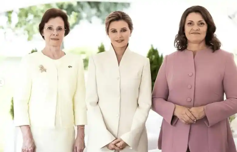 乌克兰第一夫人美到韩国啦!