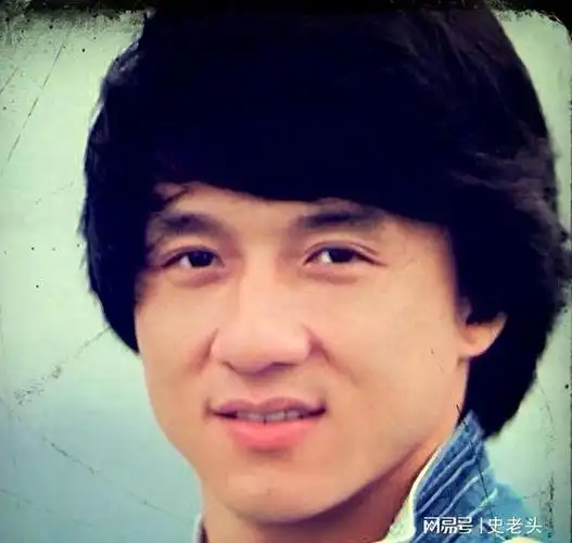 5位割双眼皮的男星就服成龙周星驰没割前颜值实在太路人