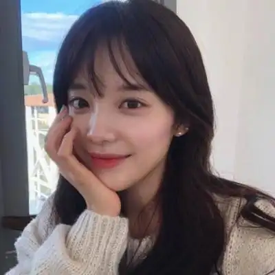 网红女生的微信头像