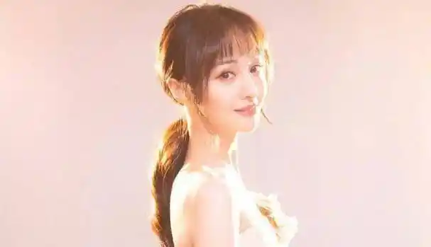 张若昀杀马特?沈梦辰不怕得罪芒果?_鲜肉_少年_王家卫