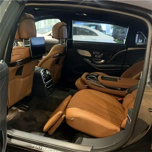 20款奔驰迈巴赫s450现车 澎湃动力无忧上牌