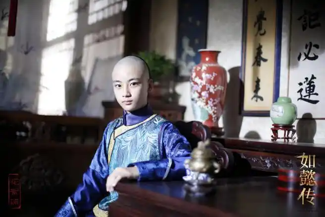 如懿传#【安寝】年少有为,后生可畏.永珹@演员胡先煦永琪@演员边程