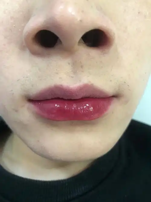 请忽略我男朋友的大鼻孔这个颜色太好看了