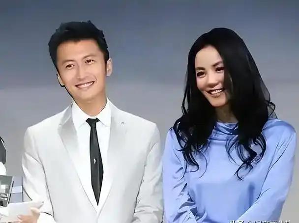 张柏芝突然官宣改名王菲上海顺利生下女儿谢霆锋紧急改遗嘱