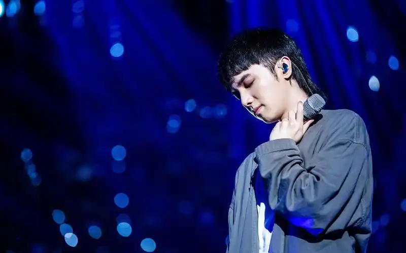 为什么华晨宇的歌曲那么好听?五分钟带你解析花花的唱歌技巧!