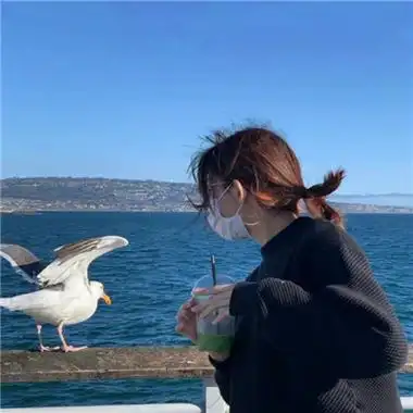 海边氛围感ins风侧面女生头像
