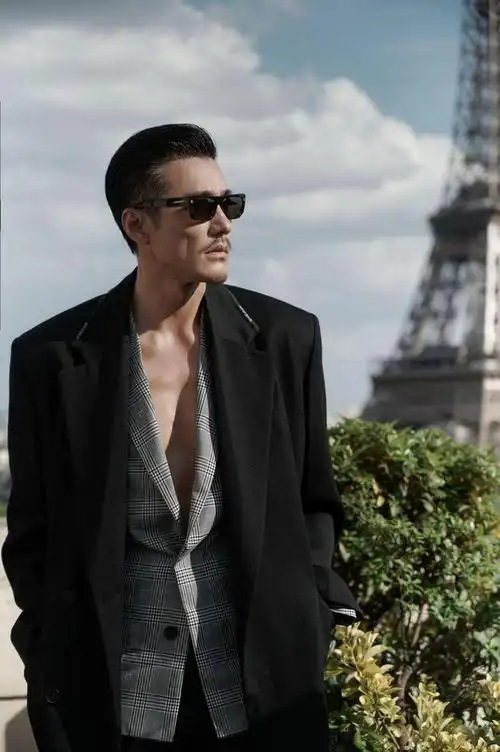 胡兵2024春夏时装周收官好评如潮展现中国顶级时尚影响力