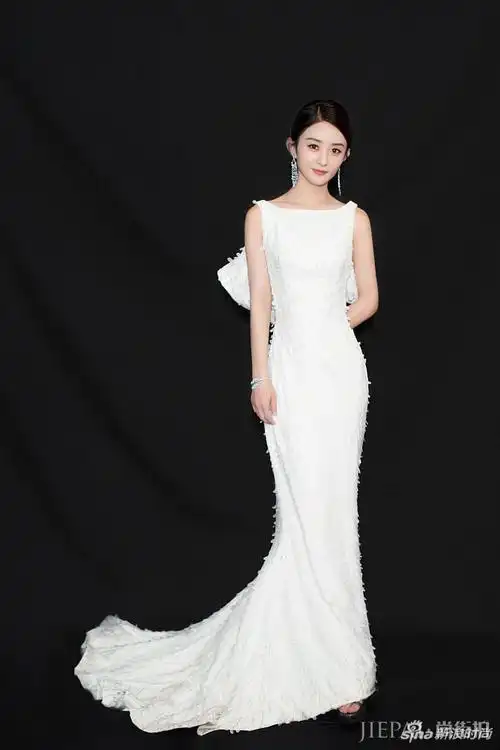 赵丽颖冯绍峰宣布婚讯迫不及待脑补颖宝穿婚纱的幸福模样