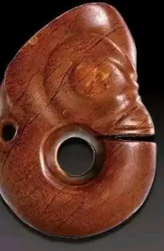 红山玉器的孔道如何开孔