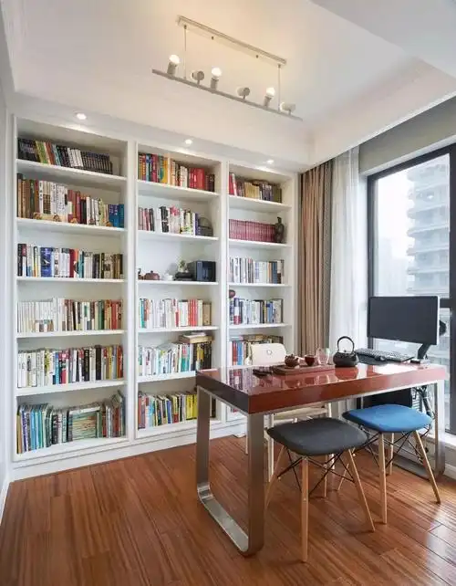 拥有一间独立书房,该如何去布局?要实用也要帅气-凤凰家装修网
