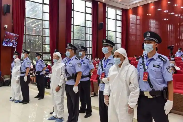 cn)从娄底中院获悉,11月30日,遵照最高人民法院下达的执行死刑命令