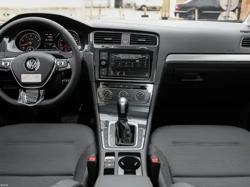 【2019款高尔夫280tsi 自动舒适型_中控区_42/414张图片】_汽车图片