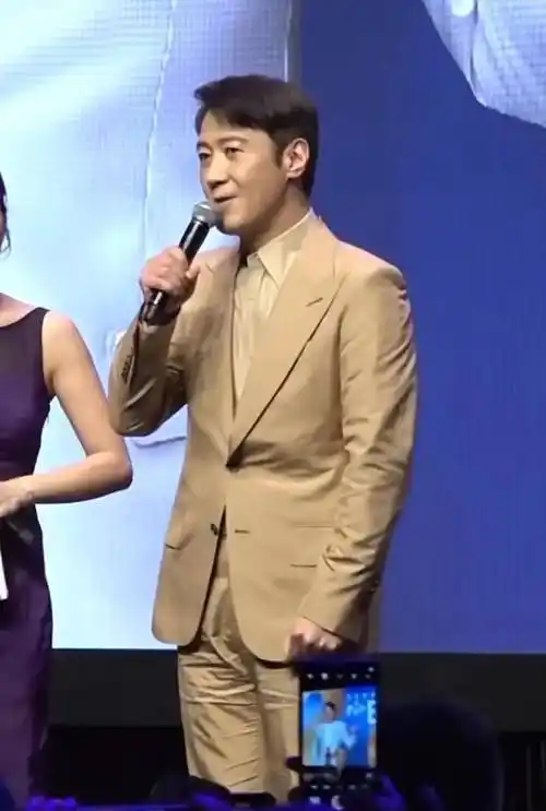 原创62岁的刘德华57岁的黎明58岁的郭富城张学友你们都让让