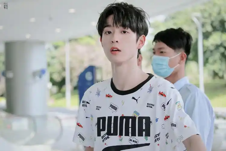 如何评价创造营2021的吴宇恒