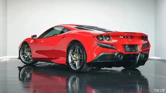 新到差几天不到21年法拉利f87000公里原版原漆5