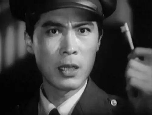 老电影《保密局的枪声》开国产谍战剧先河,没有恋爱桥段也精彩