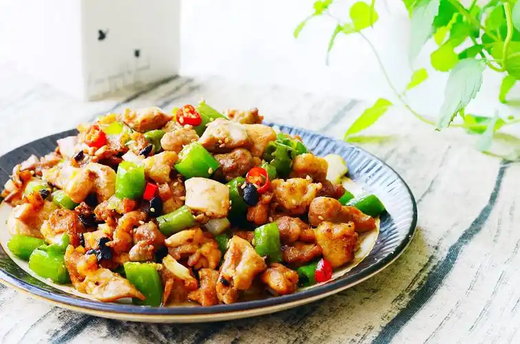 藤椒小炒鸡腿肉-下饭菜的做法图解26