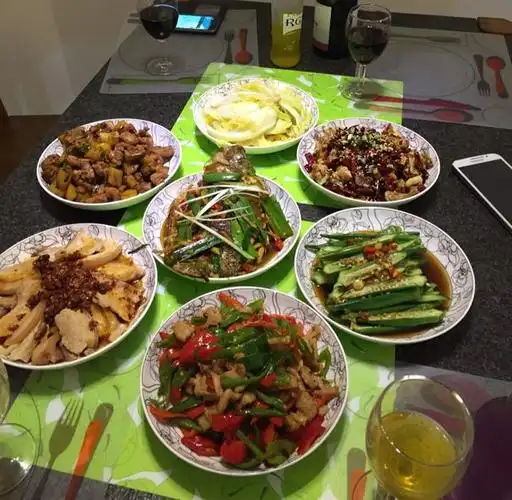 偶数的空格空做的简单的晚餐