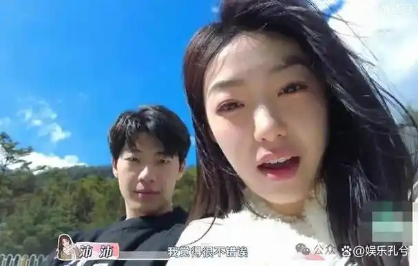 和沛沛拥吻的照片传出,吻得那叫一个热血沸腾,可见俩人是牵手成功了