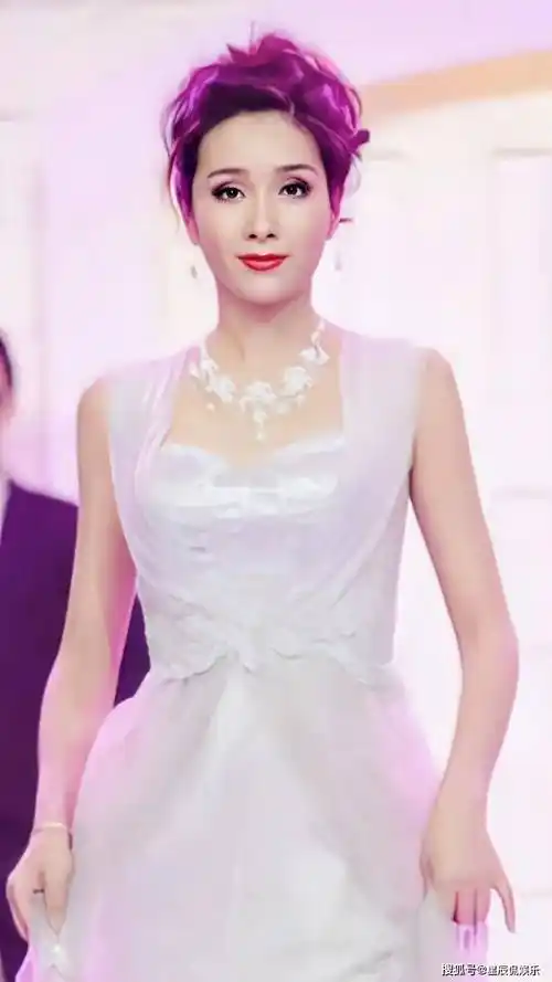 杨恭如高清美图壁纸收藏分享