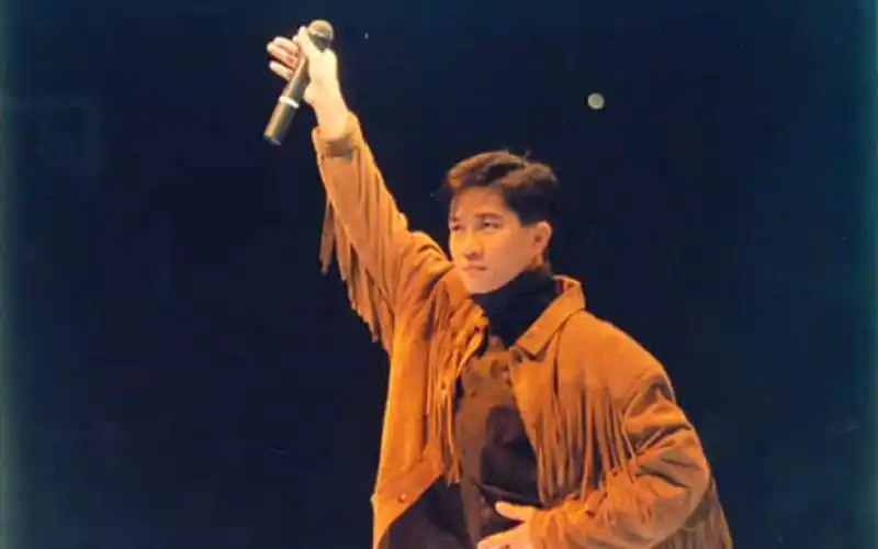 陈百强驱魔大法师88存真演唱会