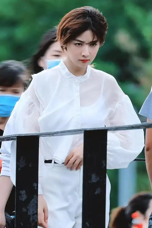 公演中插赵粤今日返图2340更新返图