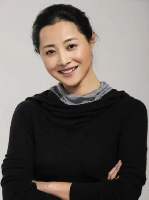 回顾:3婚2离,带着二夫的孩子和一夫复合,55岁的刘蓓过得怎么样