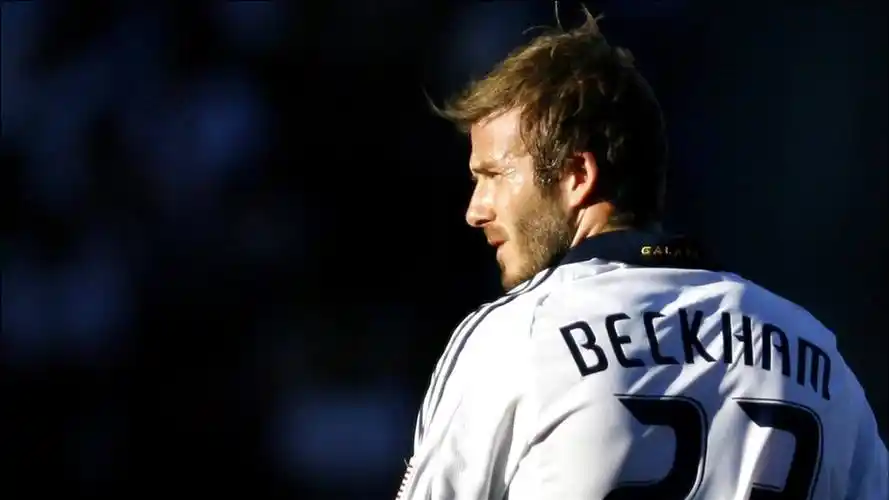 万人迷!贝克汉姆在英格兰国家队的最强五粒进球