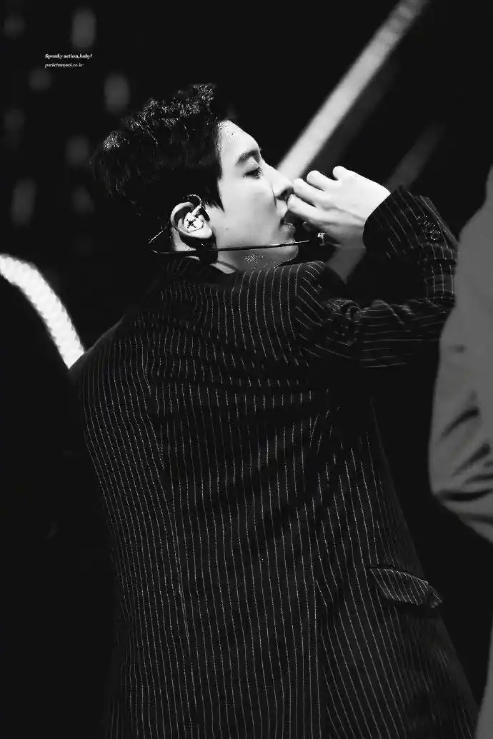 朴灿烈 好适合暗黑系vampire|吸血鬼