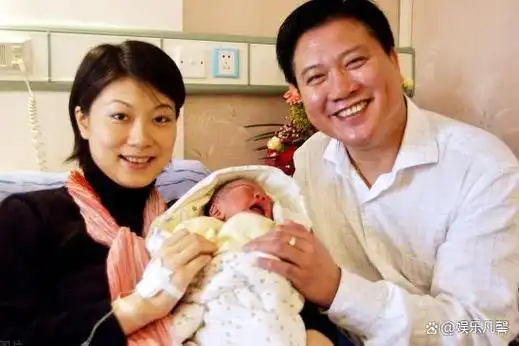 河南女婿万梓良与恬妞离婚28年又娶小16岁娇妻没烦恼