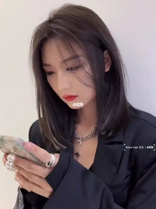 不需要打理的锁骨发不挑脸型百搭