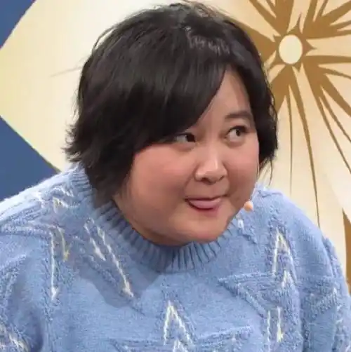 原创都说贾玲年轻时是校花我还不信当看到她18岁少女照我心动了