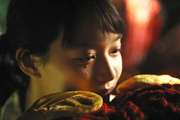 《悲伤电影》:三个爱情故事和一个亲情故事