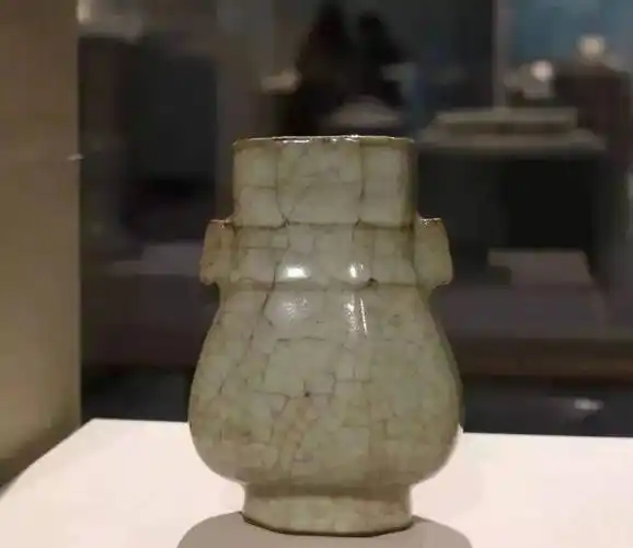 这些南宋官窑:绝对惊艳你的视野!_馆藏_瓷器_杭州