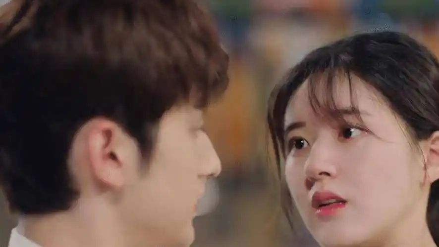 原创捡到爱还未完赵露思新剧首晒海报男主身高187颜值妥妥的